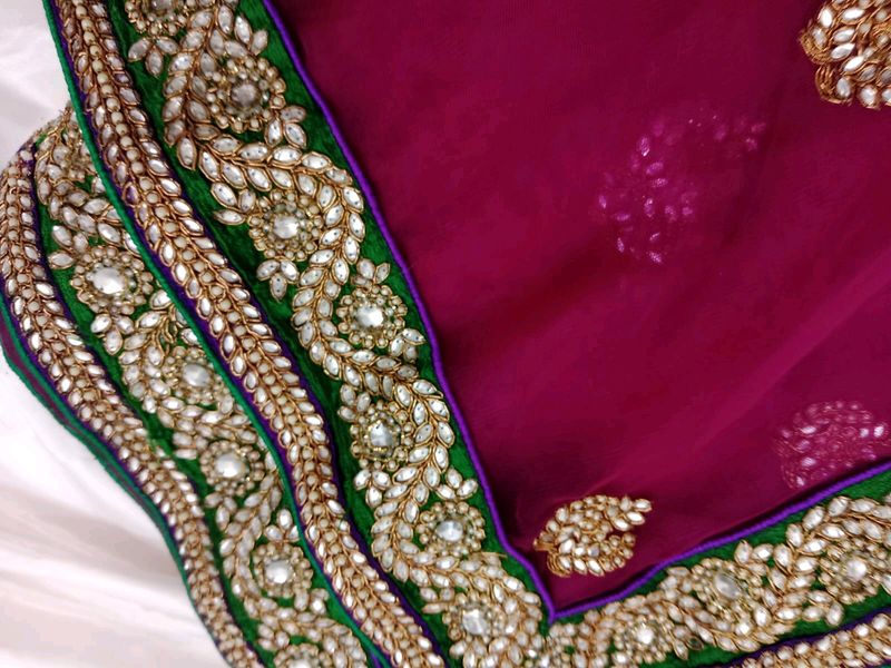 Zadozee Work Saree