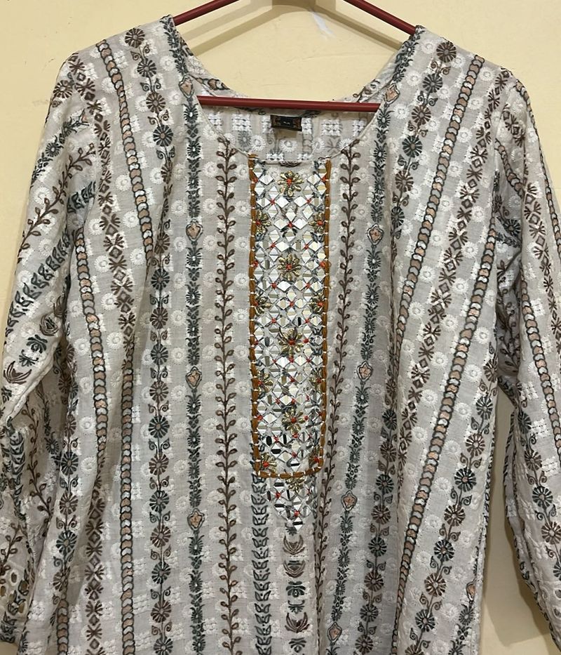 Pakistani Cotton Chickenkari Handwork Kurta