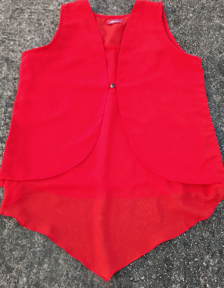 Red Colour Sleeveless Georgette Top With Lining