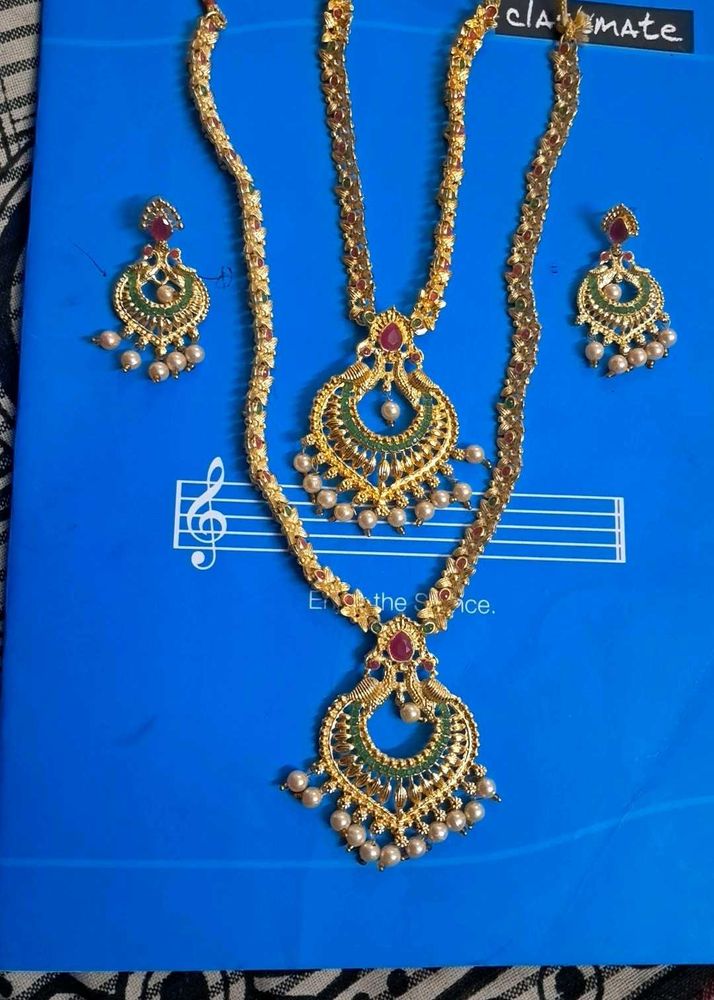 Necklace Set