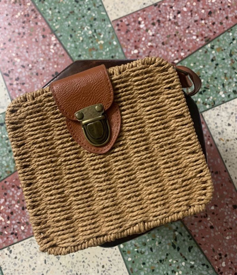 Huge Price Drop‼️New Jute Box Sling Bag✨