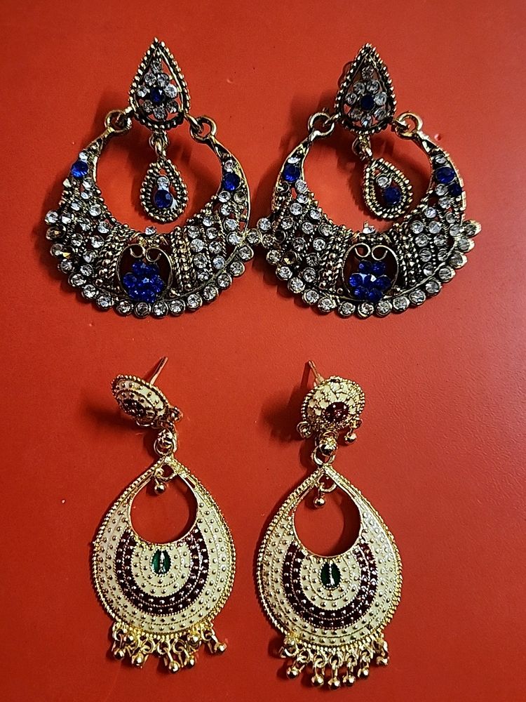 2 Pair Of Statement  Earrings