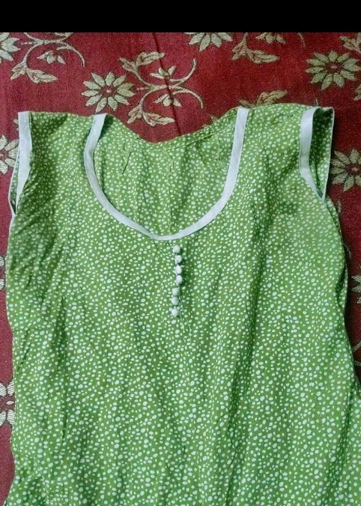 Green Kurti