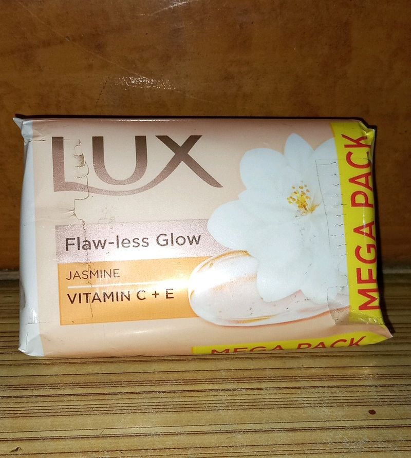 Lux Flaw - Less Glow Jasmine Vitamin C+E