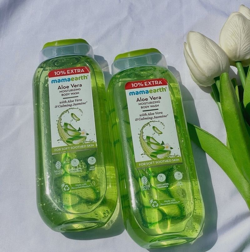 Mamaearth Aloe Vera Moisturizing Body Wash