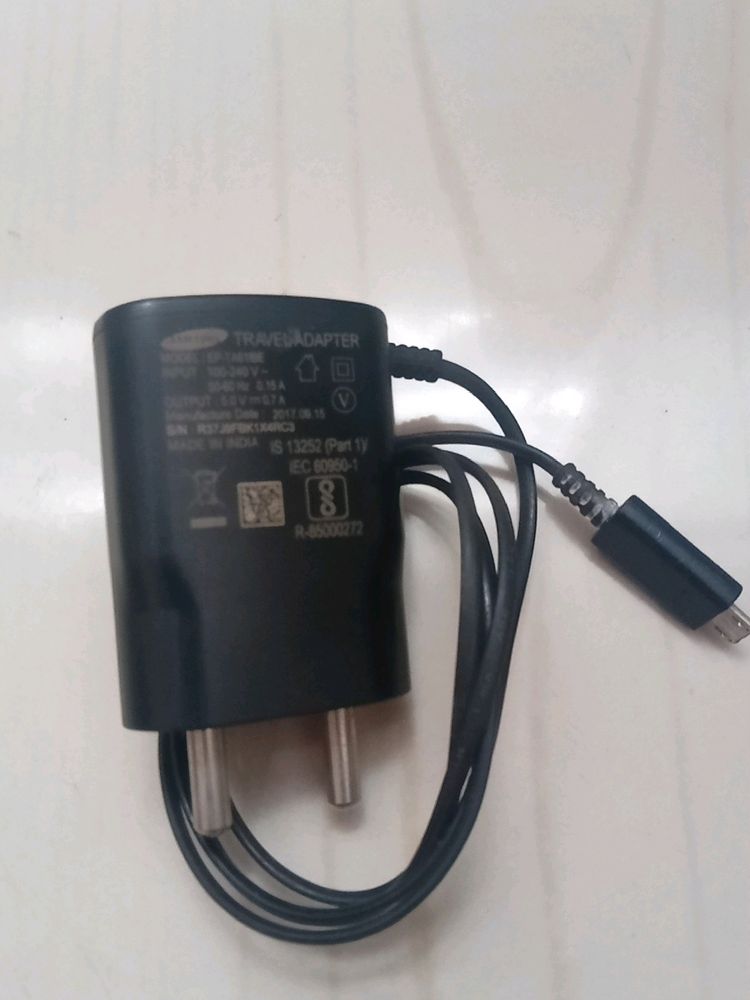 SAMSUNG ORIGINAL CHARGER