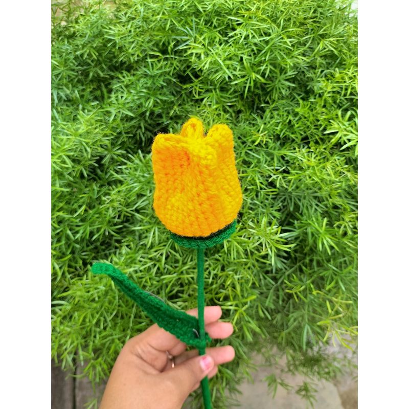 Crochet Tulip Flower (1)