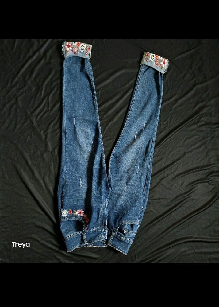 Trendy High-waist Flower Design Jeans For Women