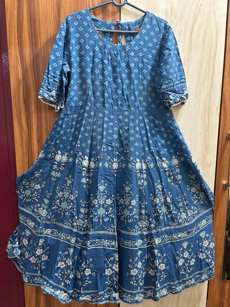 Women Printed Flared A-Line Kurta with Pant