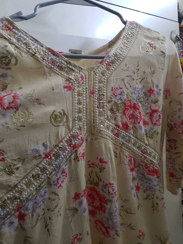 Short Kurti