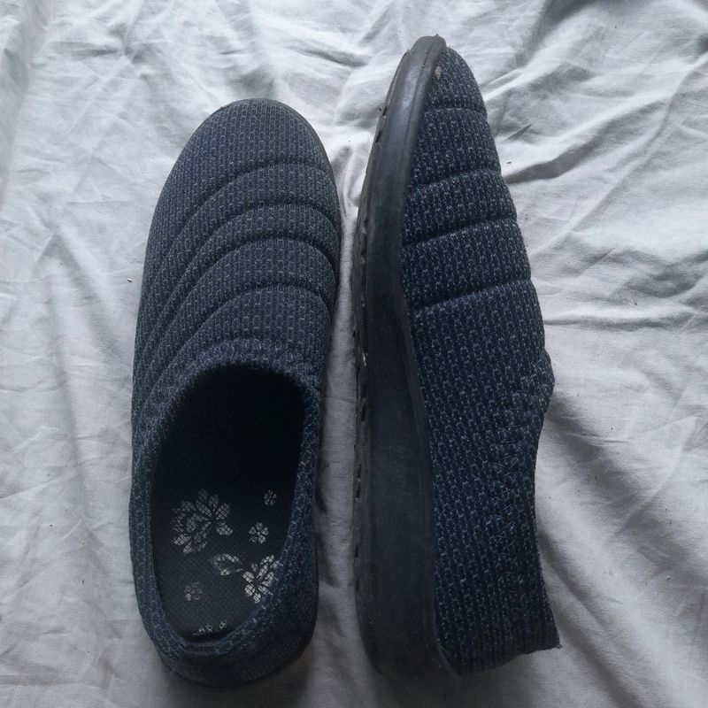 Navy Blue Slip On Casual Shoe For Women Winter