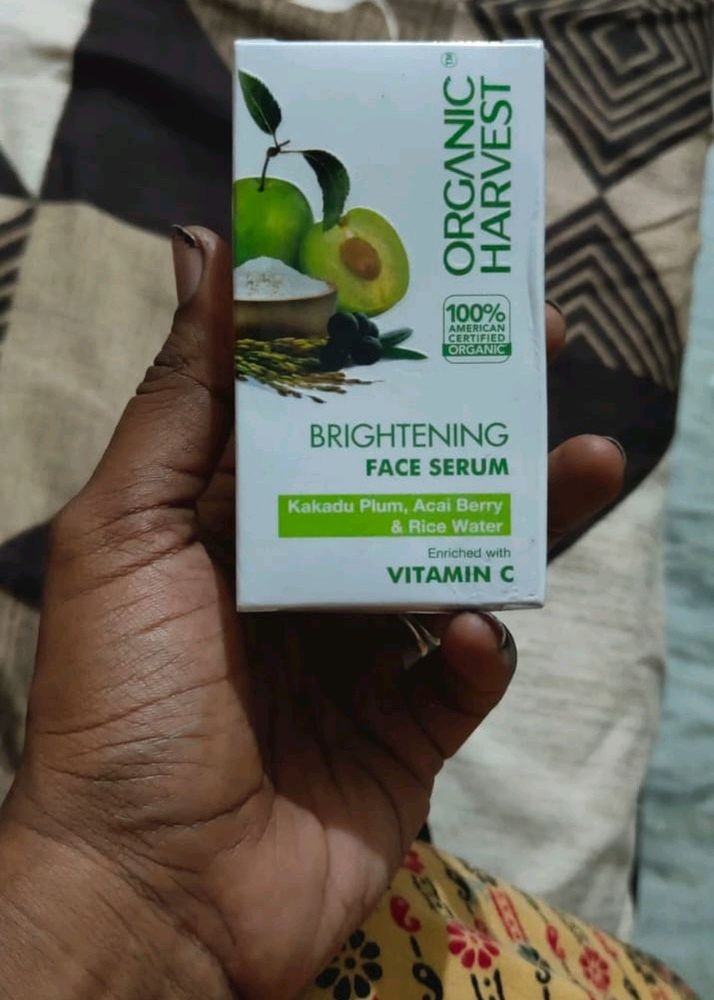 Organic Harvest Brightening Face Serum