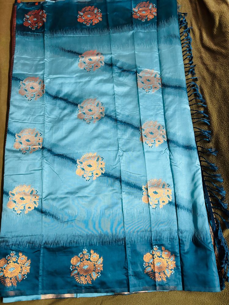 Fixed New Fancy Pattu Saree