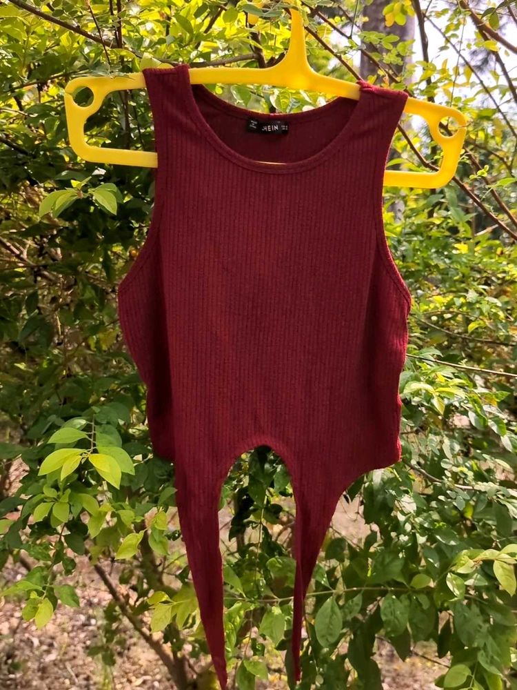 Cute Ribbed Maroon Sleeveless Crop Top