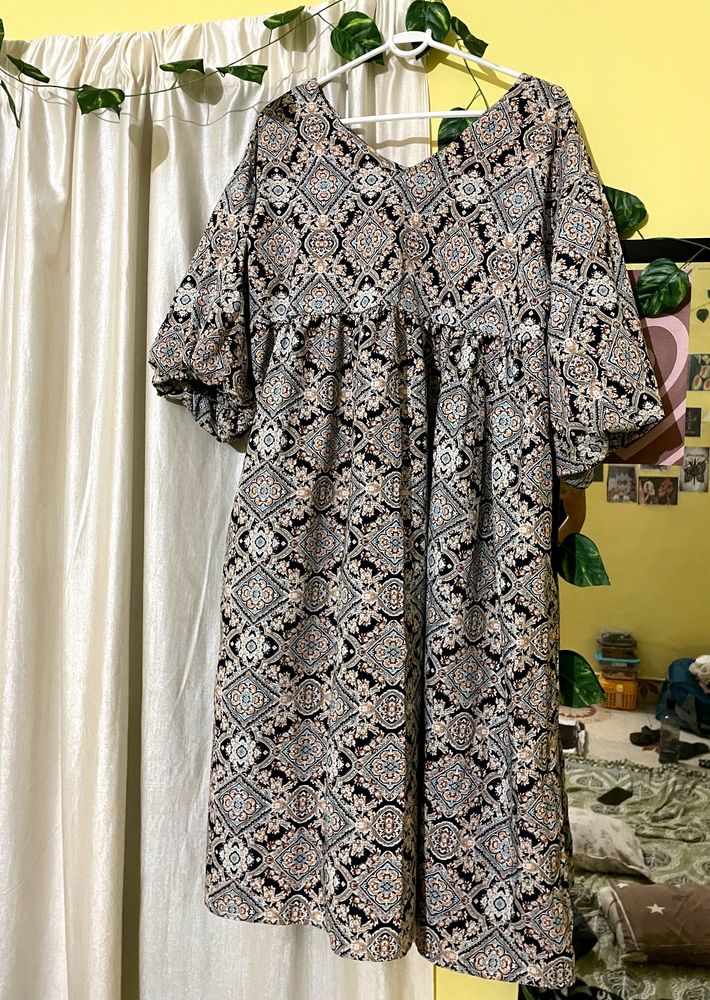 Puff sleeve dress💘.Price is negotiable.