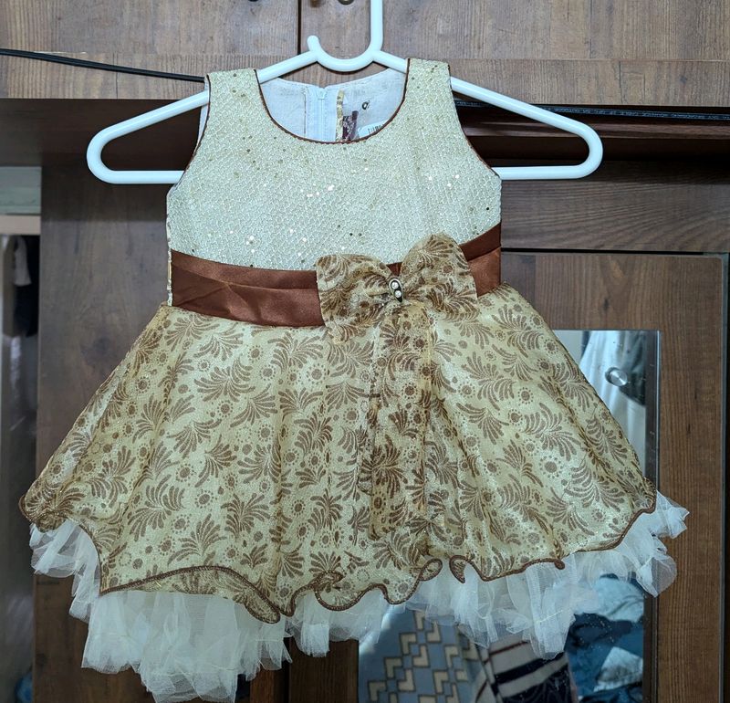 New Gold Color Beautiful Frock Size 6-12month Baby