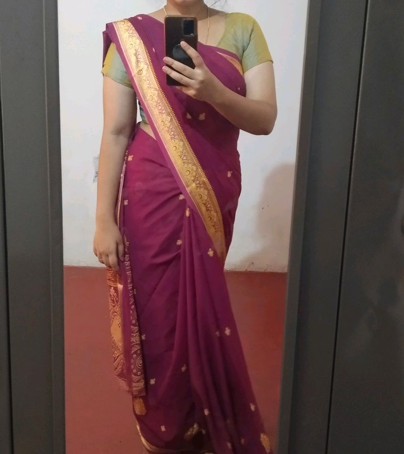 Red Saree With Golden Border