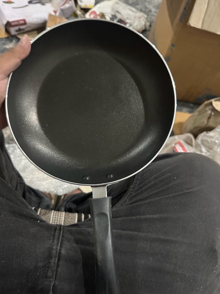 Peigon Frypan Unused With Handle