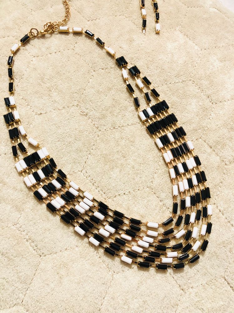 fancy necklace set