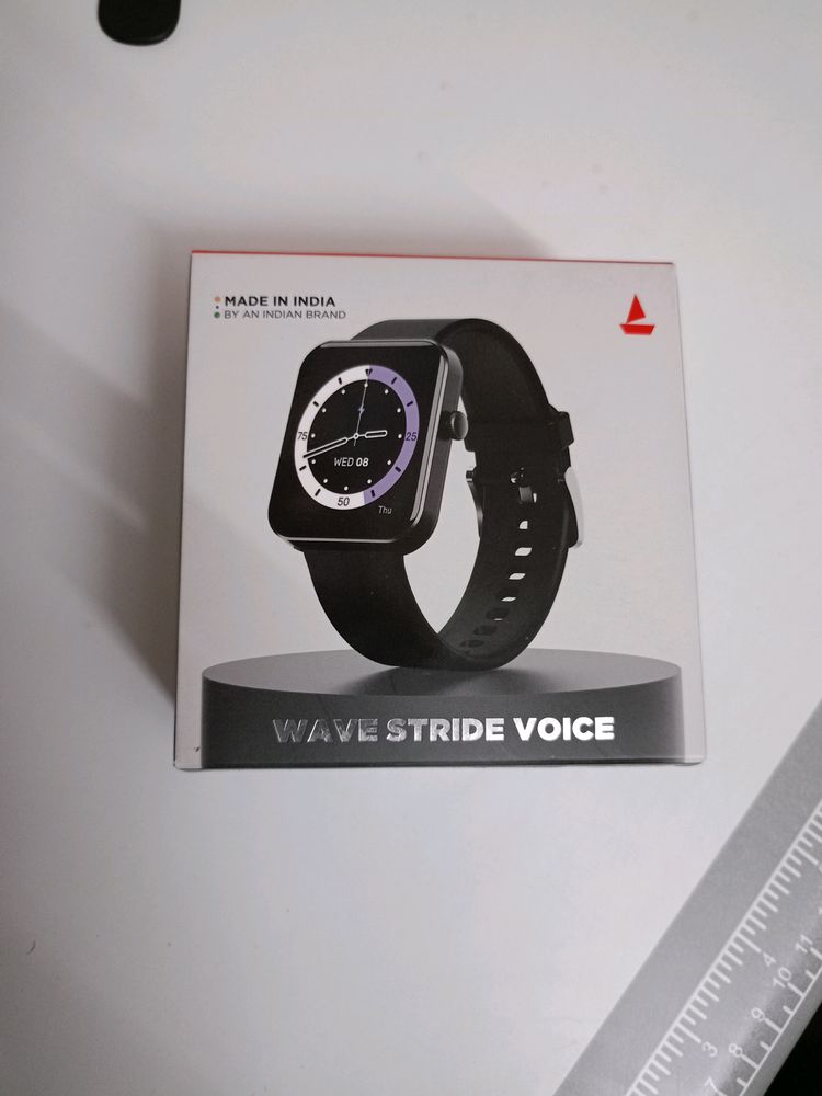 Boat Wave Stride Voice Smart Watch - Black