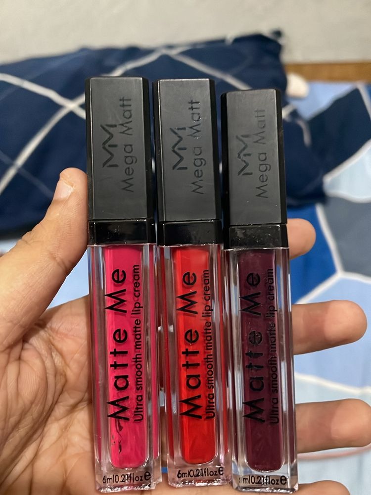 Pack Of 3 lipstick