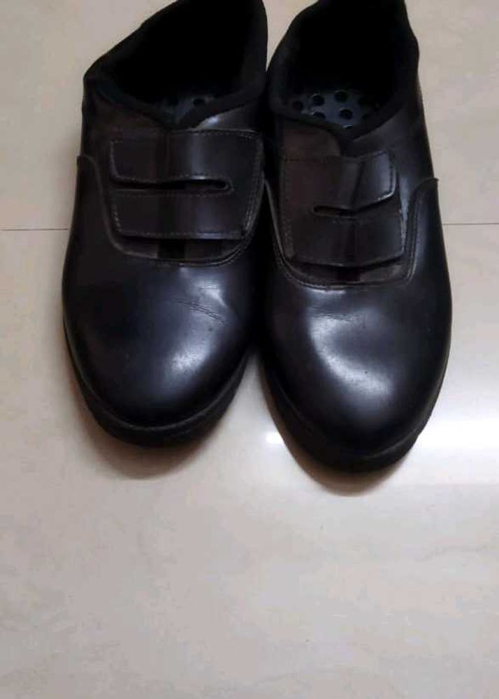 Leather Shoe