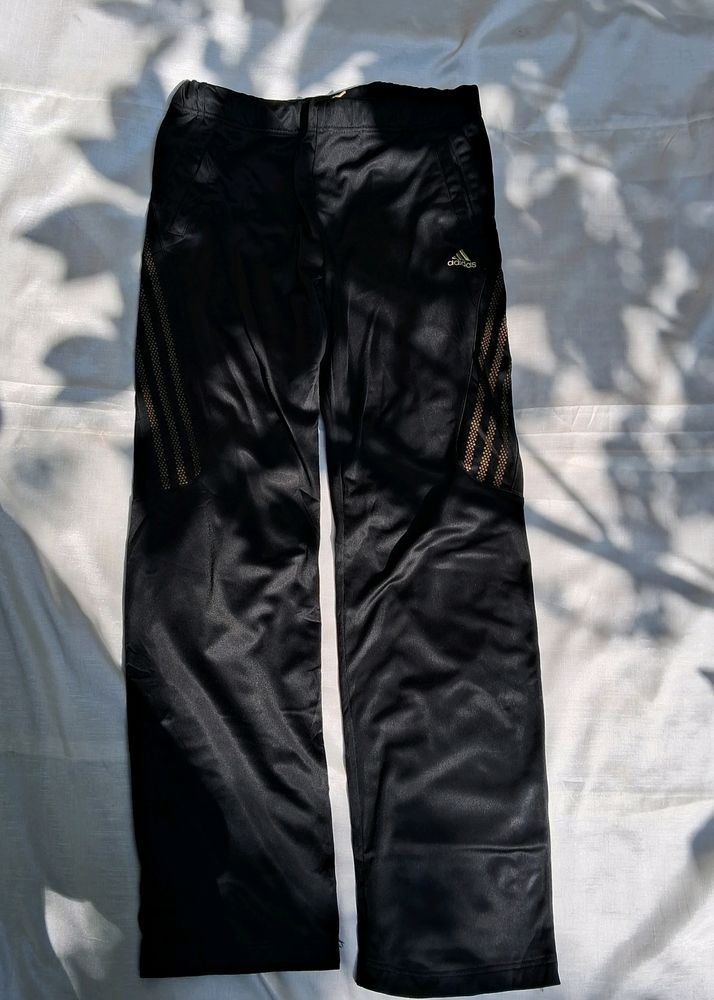 IMPORTED ORIGINAL ADIDAS TRACK PANT