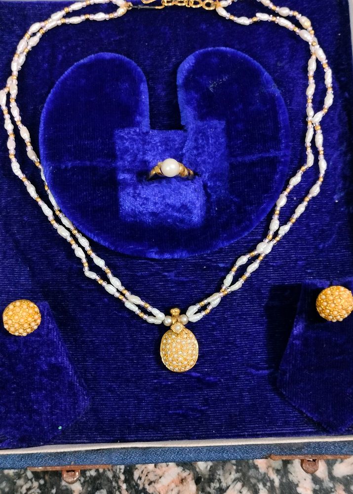 Pearl Gold Plated Jewellery Set