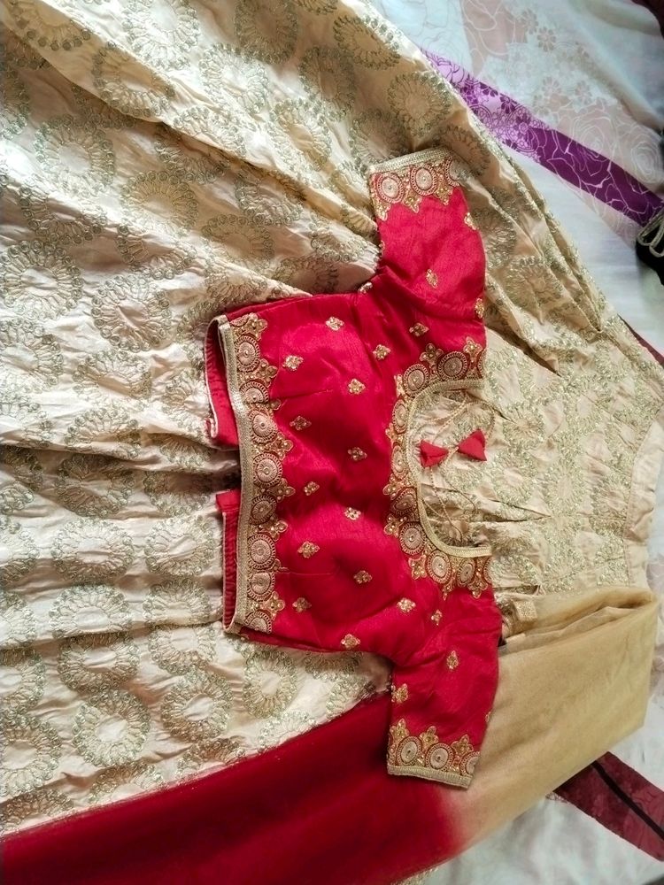 BEST RED LENGHA FOR BEAUTIFUL WOMEN