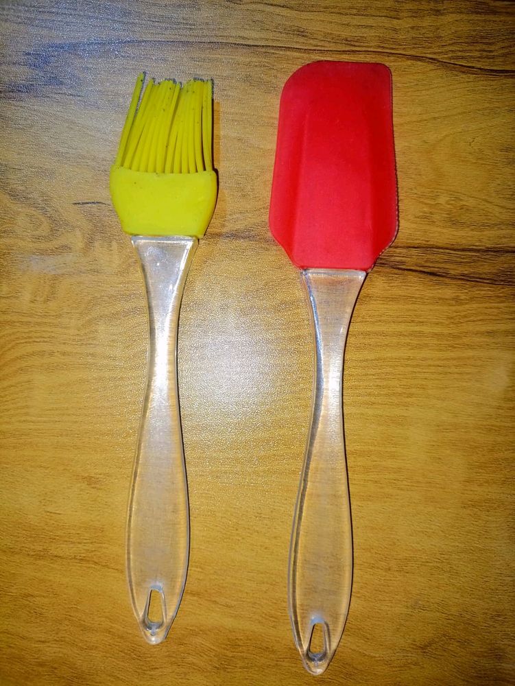 3 Spatula Red , Yellow And White