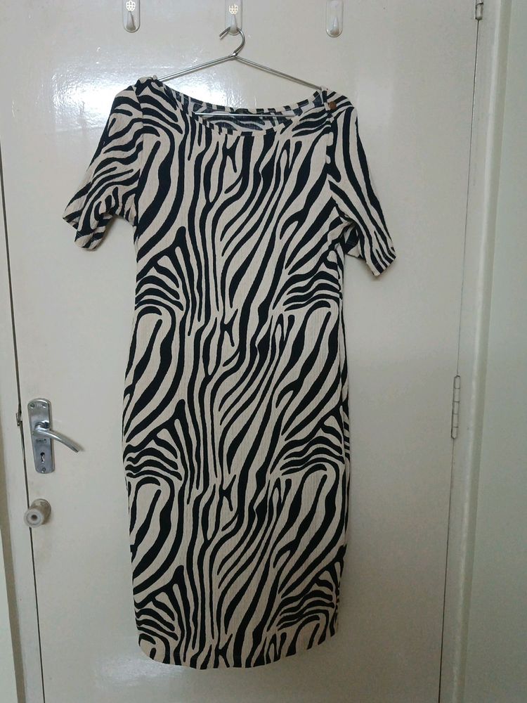 Size L Bodycon Dress From Westside