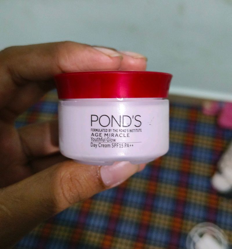 Ponds SpfCream,Dotnkey Lip Mask +Lipliner 🩷