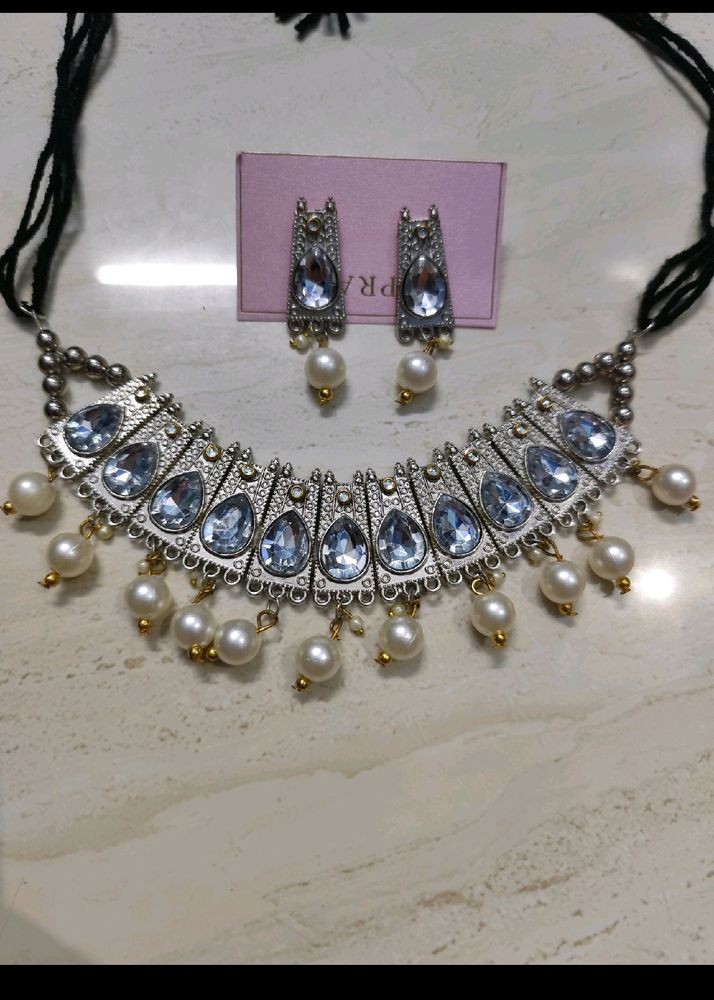Brand New Beautiful Necklace Set