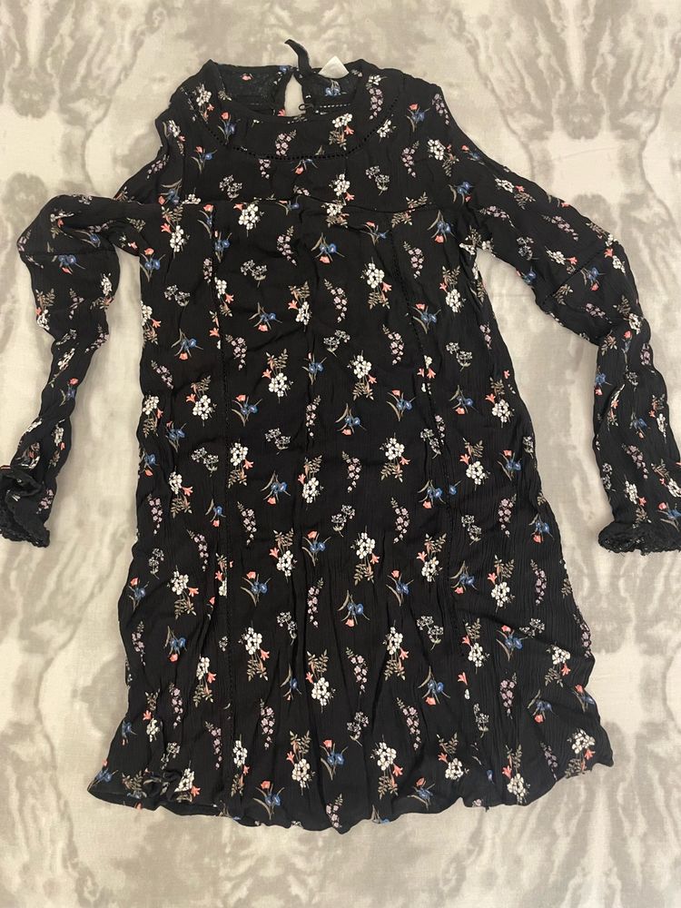 H&M Floral Printed Shift Dress