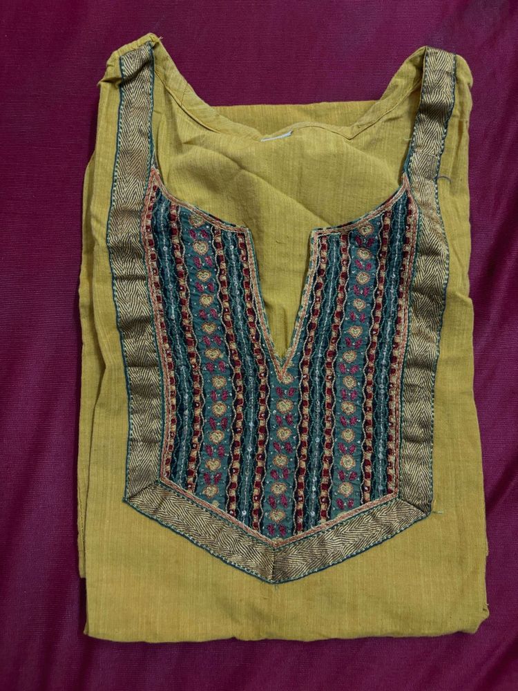 Mustard Kurta With Kutchi Embroidery