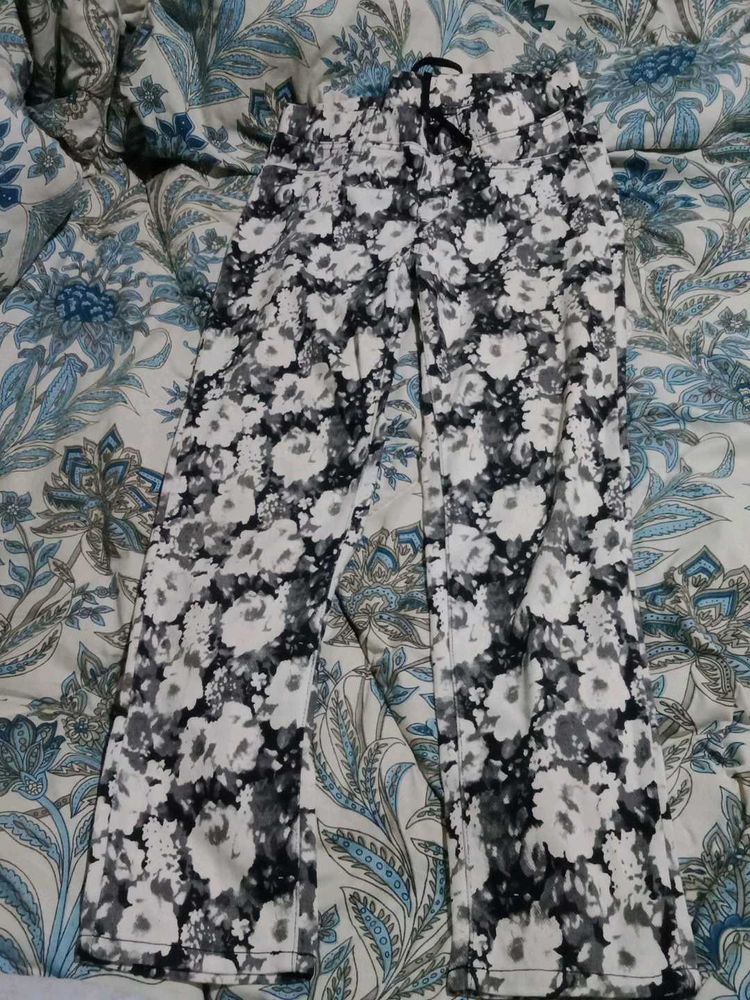 Cute Floral Pants