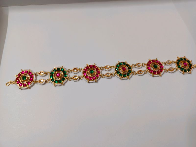 Pink And Green Colour Kundan Mathapatti