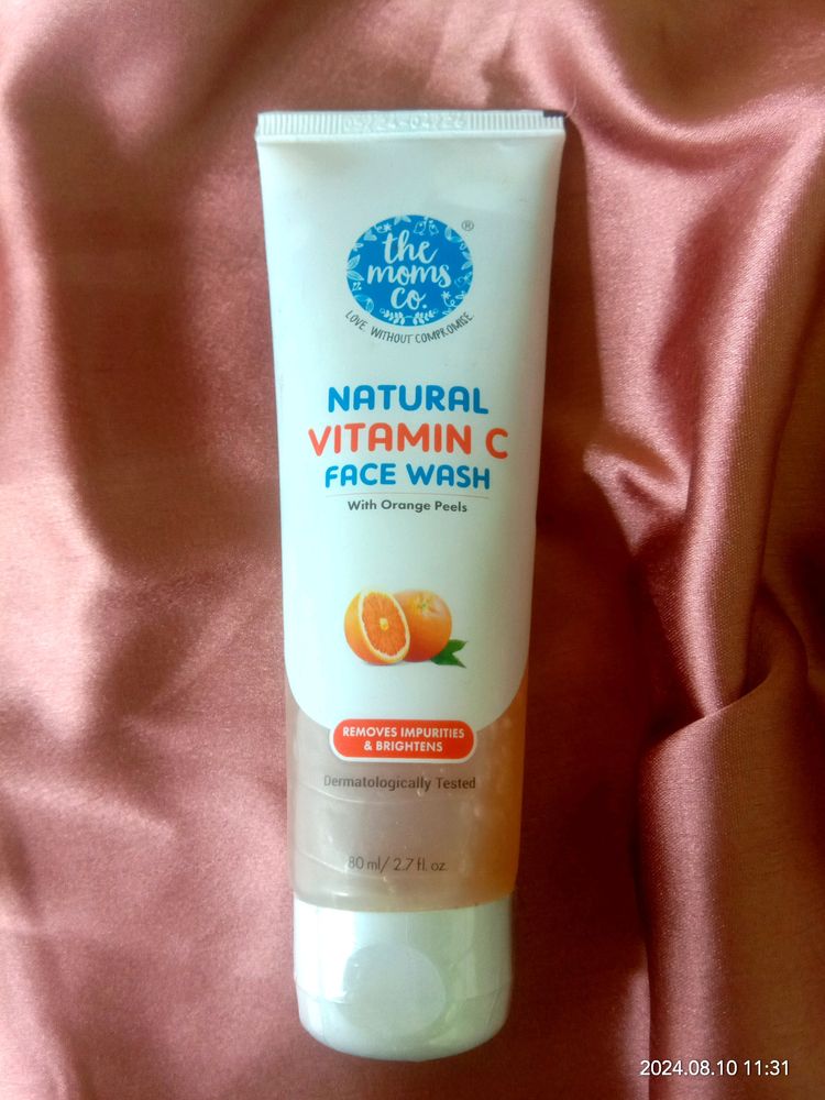 Vitamic C Face Wash