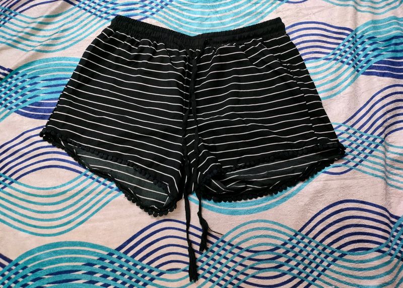 Terranova Carto shorts (S)🩳