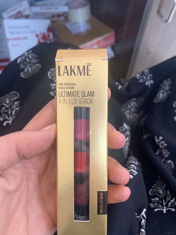 Lakme Ultimate Glam 4 In 1 Lipstick-party Chick