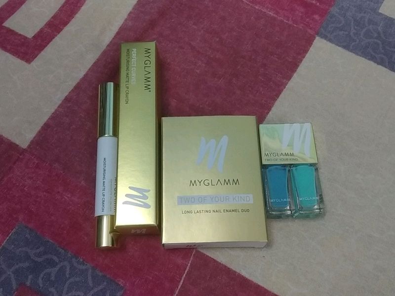 Myglamm Nail Polish + Lip Crayon