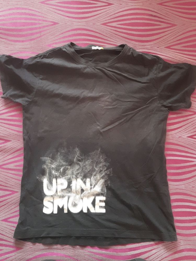 Bewakoof Up In Smoke Black Tshirt