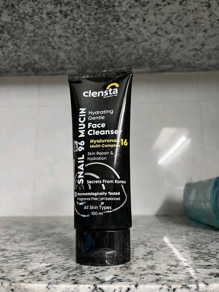 Clensta Snail 96 Mucin Skin Repair Face Cleanser