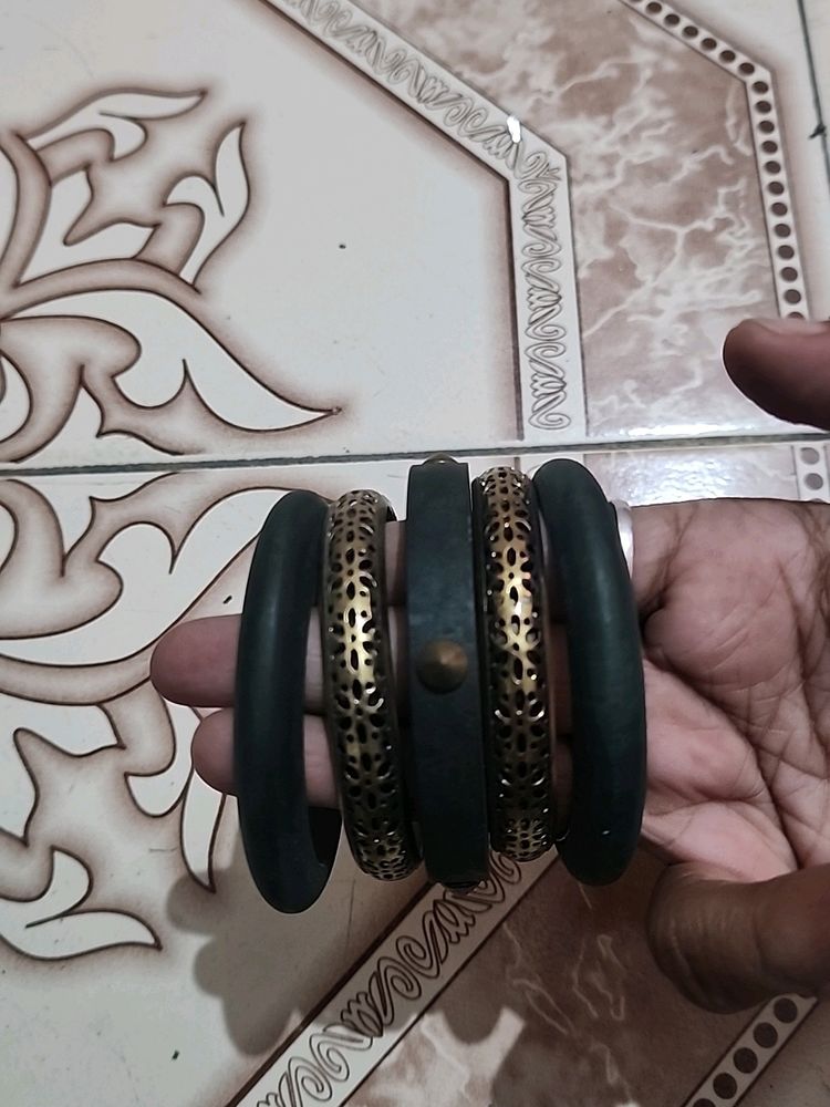 Bangles