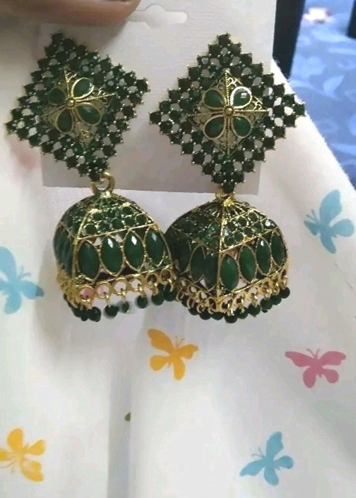 Minimal Jhumkhas Artificial Stones & Beads Gold Pl