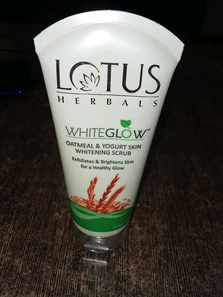 LOTUS HERBALS WHITEGLOW