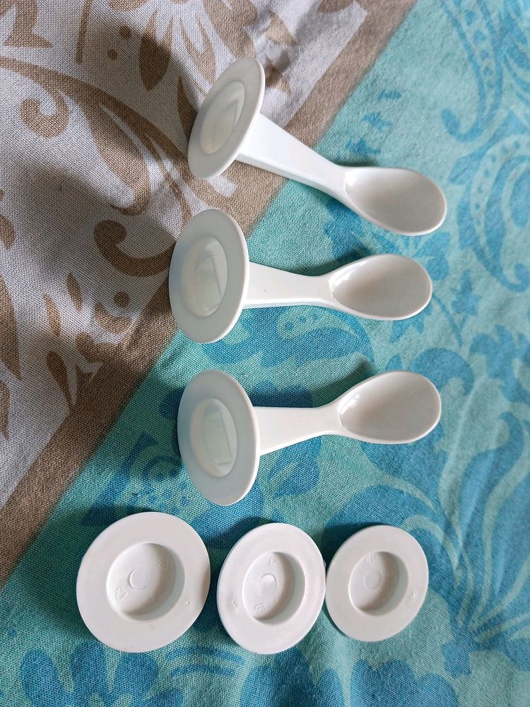 Feeding Spoon For Bottle With Lid