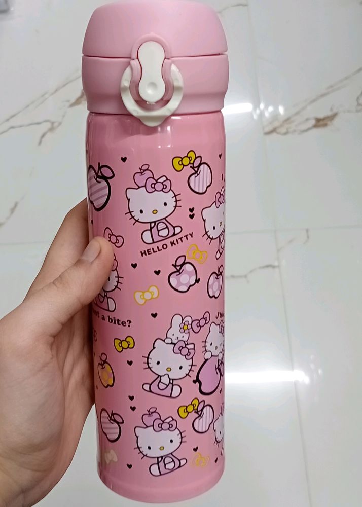 Kawaii🎀Hello Kitty Water bottle