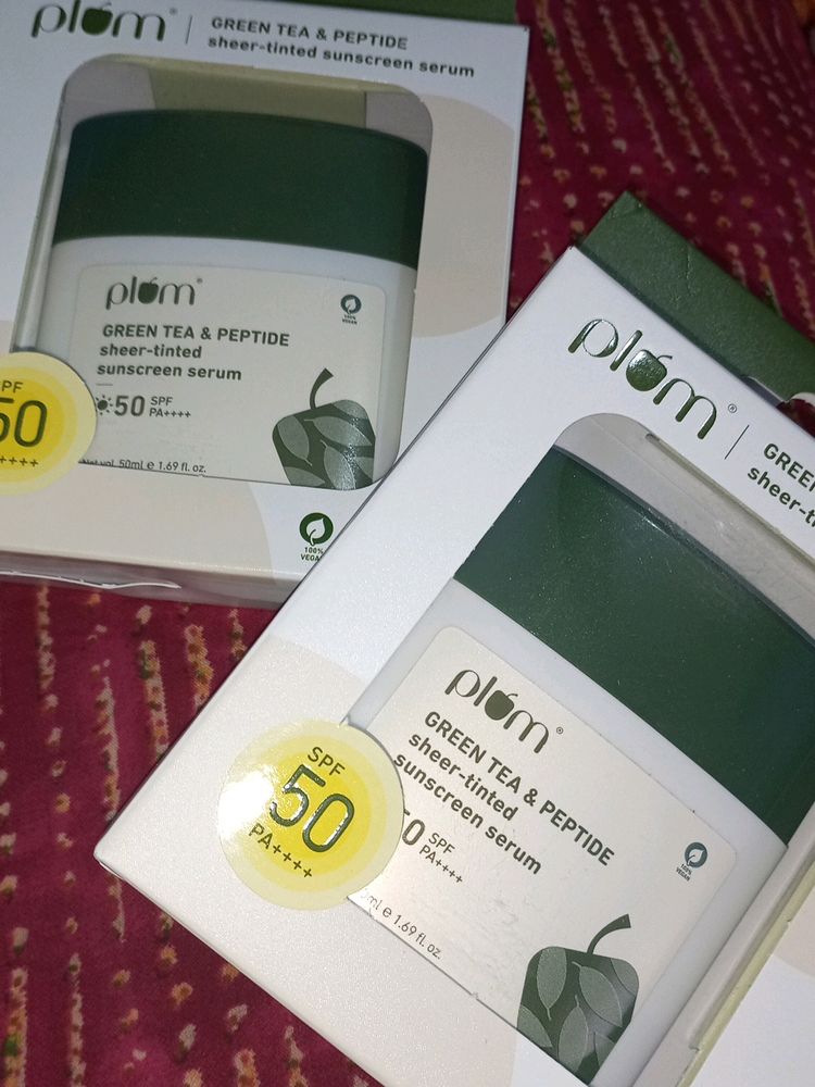 PLUM GREEN TEA AND PEPTIDE SHEER TINTED SUNSCREEN