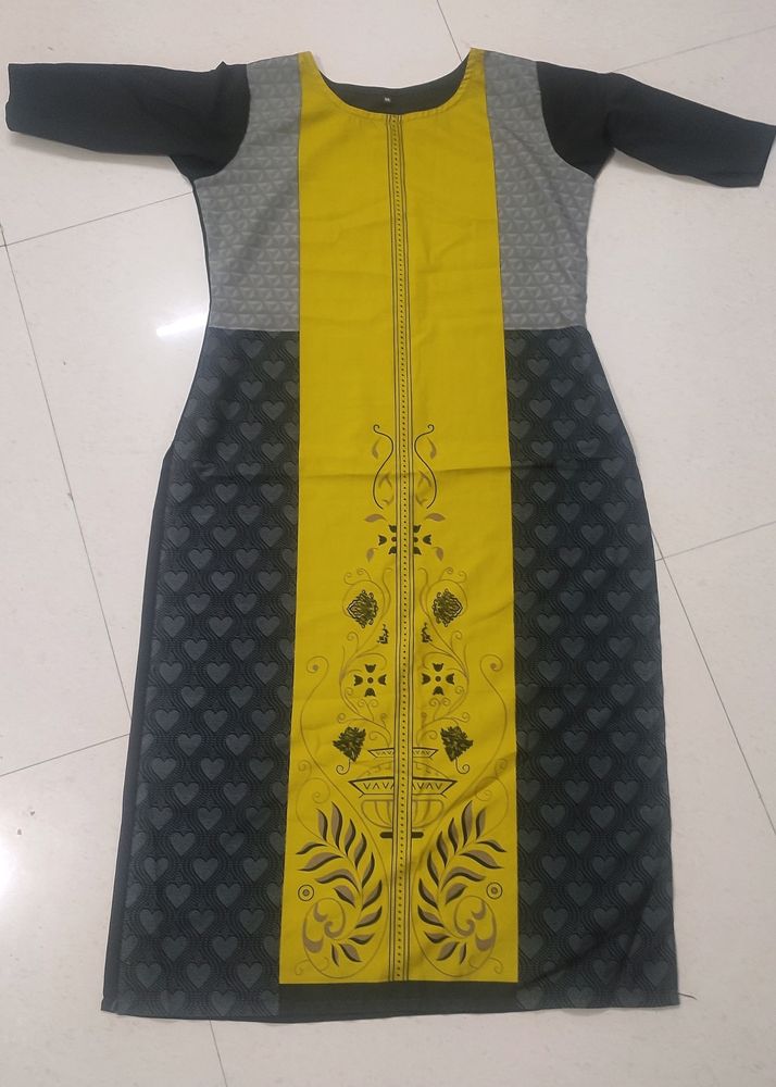 Digital Print Branded Kurti M Size With Freebie